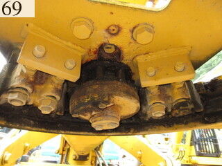 中古建設機械 中古 コマツ KOMATSU モーターグレーダー アーティキュレート式 GD405A-3E0