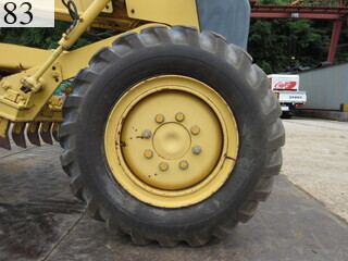 中古建設機械 中古 コマツ KOMATSU モーターグレーダー アーティキュレート式 GD405A-3E0