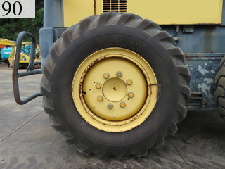 中古建設機械 中古 コマツ KOMATSU モーターグレーダー アーティキュレート式 GD405A-3E0