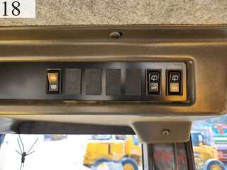 中古建設機械 中古 コマツ KOMATSU モーターグレーダー アーティキュレート式 GD655-3E0