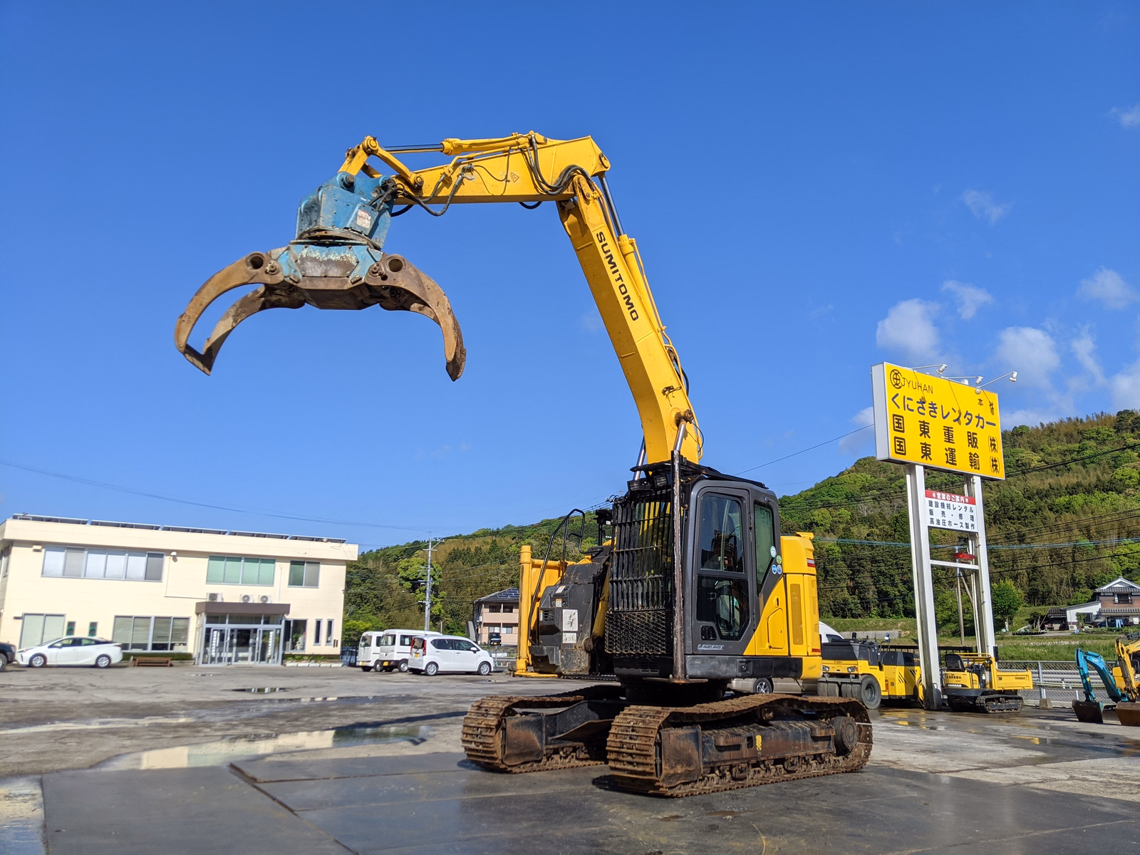中古建設機械 中古 住友建機 林業機械 グラップル・ウインチ・排土板 SH135X-7 写真