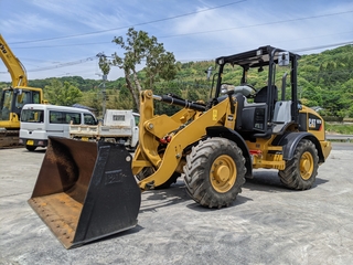中古建設機械 中古 キャタピラー ホイール・ローダ １．０立米以上 907M 写真