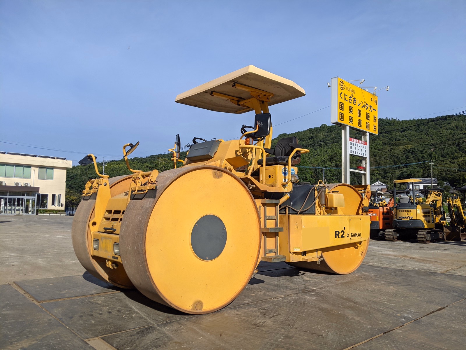 Used Construction Machine Used SAKAI Roller Macadam rollers R2-2 Photos
