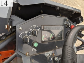 中古建設機械 中古 日立建機 HITACHI ローラー 舗装用振動ローラー ZC35C-5