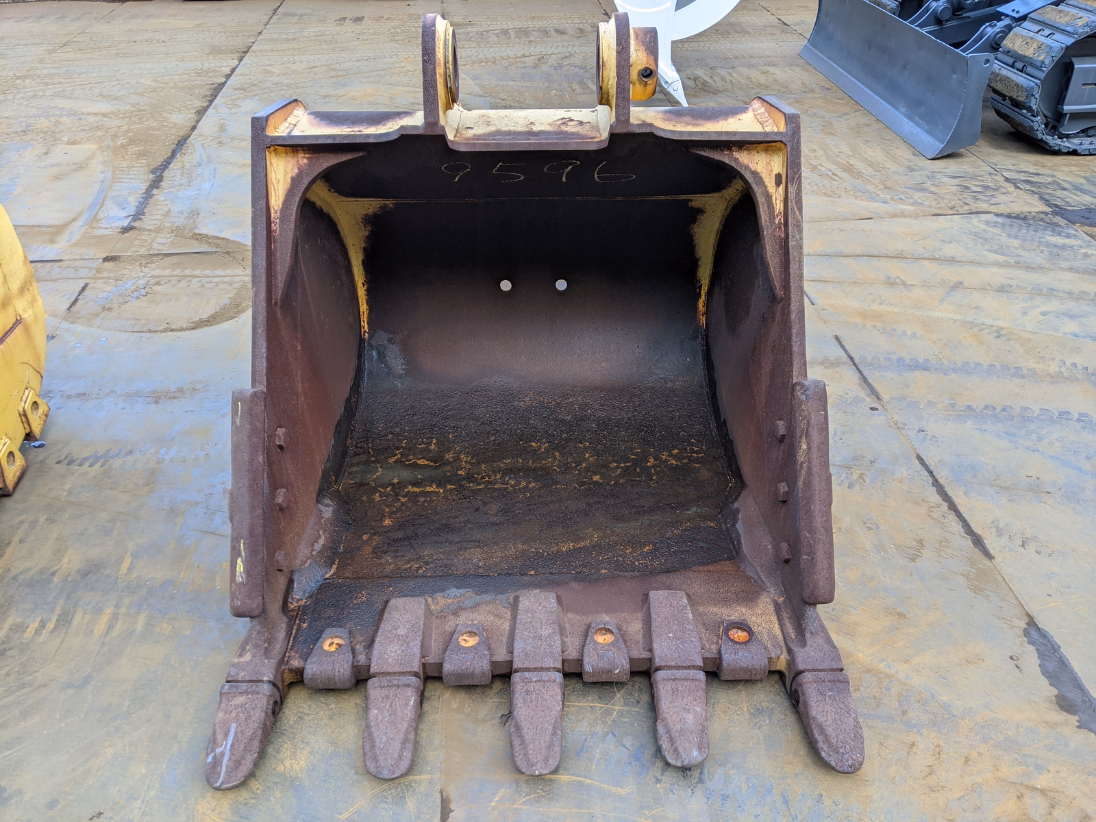 Used Construction Machine Used KOMATSU Bucket Standard bucket PC350 Standard bucket Photos