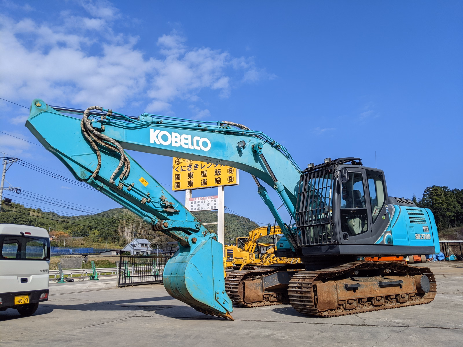 Used Construction Machine Used KOBELCO Excavator 0.7-0.9m3 SK210D-10 Photos