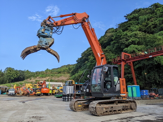 中古建設機械 中古  マテリアルハンドリング機 グラップル仕様 ZX135US-6 写真