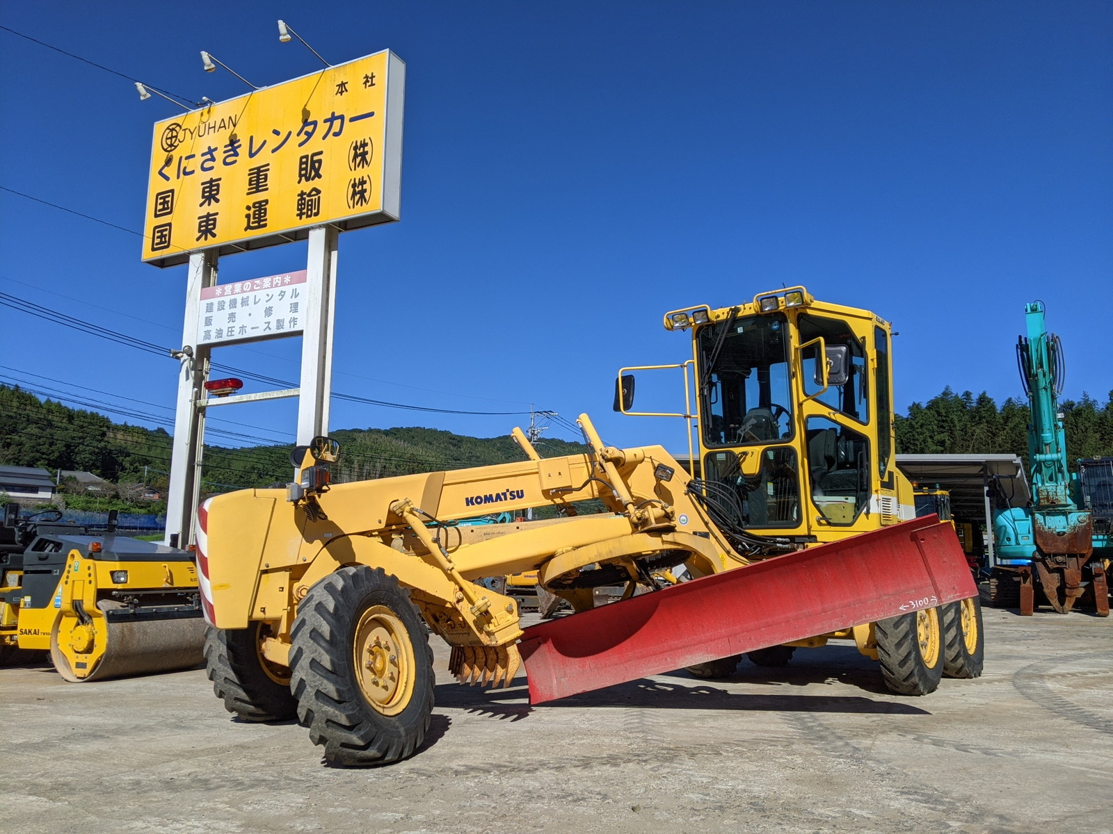 中古建設機械 中古 コマツ KOMATSU モーターグレーダー アーティキュレート式 GD405A-3Y