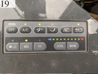 中古建設機械 中古 コマツ KOMATSU モーターグレーダー アーティキュレート式 GD405A-3Y