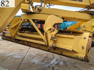 中古建設機械 中古 コマツ KOMATSU モーターグレーダー アーティキュレート式 GD405A-3Y