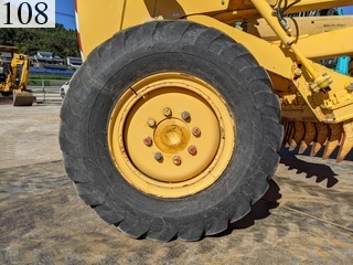中古建設機械 中古 コマツ KOMATSU モーターグレーダー アーティキュレート式 GD405A-3Y