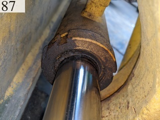 中古建設機械 中古 コマツ KOMATSU モーターグレーダー アーティキュレート式 GD405A-3