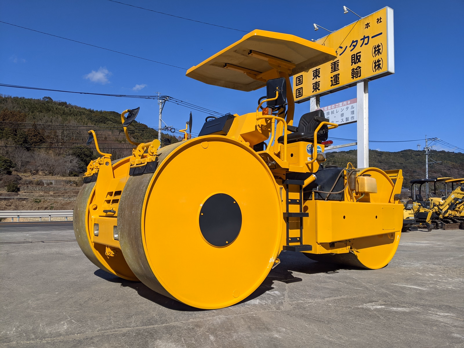 Used Construction Machine Used SAKAI Roller Macadam rollers R2-2 Photos